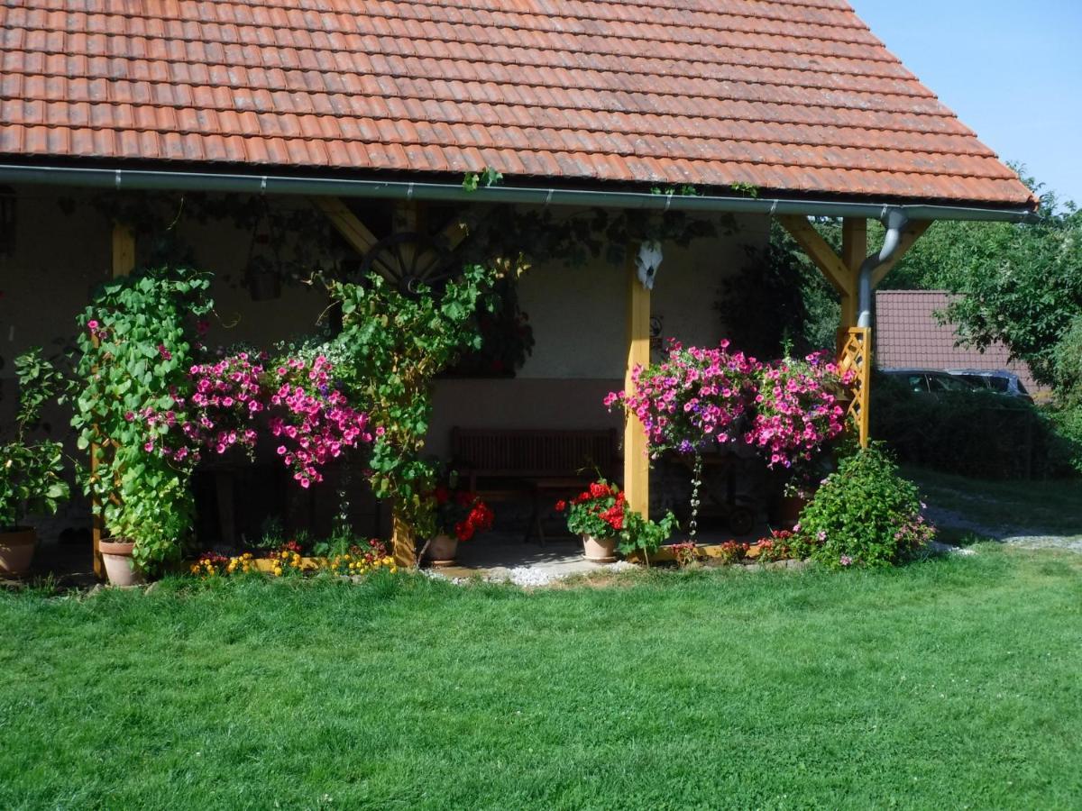 Farma Zahradnice Olbramovice (Benesov) Exterior foto